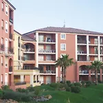 Apartahotel Lagrange Port-marine Sainte-Maxime