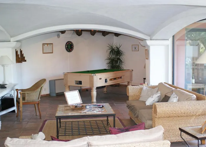 Hotel apartamentowy Lagrange Port-marine