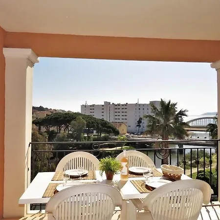 Lagrange Port-marine Lejlighedshotel 4*