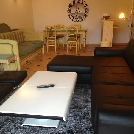 Lagrange Port-marine 4*