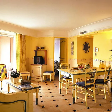 Lagrange Port-marine 4*