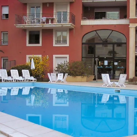 Lagrange Port-marine Lejlighedshotel