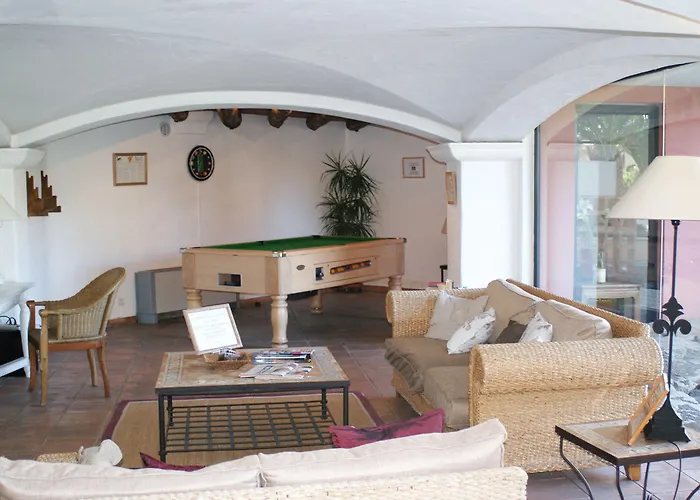 Lagrange Port-marine Appart hôtel 4*