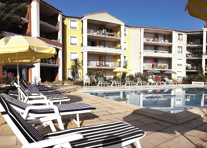 Lagrange Port-marine Appart hôtel Sainte-Maxime