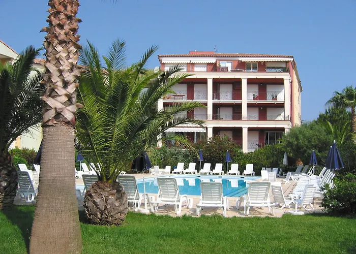 Lagrange Port-marine Aparthotel