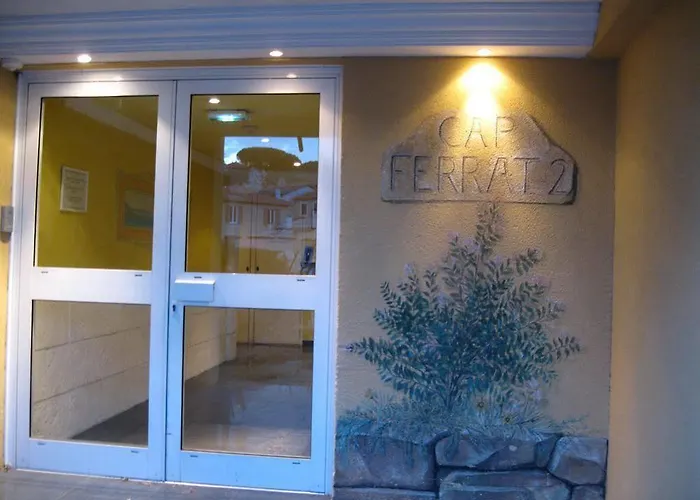 Lagrange Port-marine