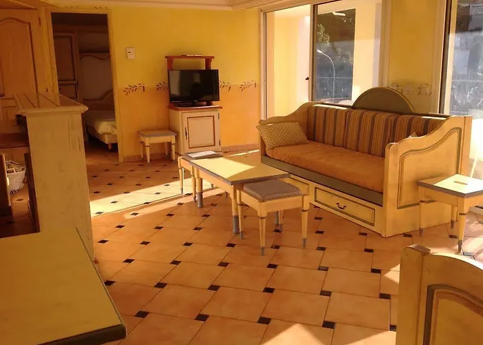 Lagrange Port-marine Aparthotel 4*