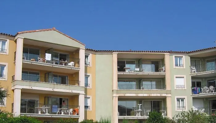 Lagrange Port-marine Aparthotel 4*
